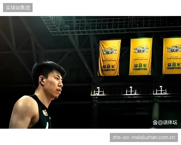 张镇麟的加盟有效提升了上海队的锋线实力,是球队夺得常规赛冠军的关键拼图。 张镇麟的加盟有效提升了上海队的锋线实力,是球队夺得常规赛冠军的关键拼图。